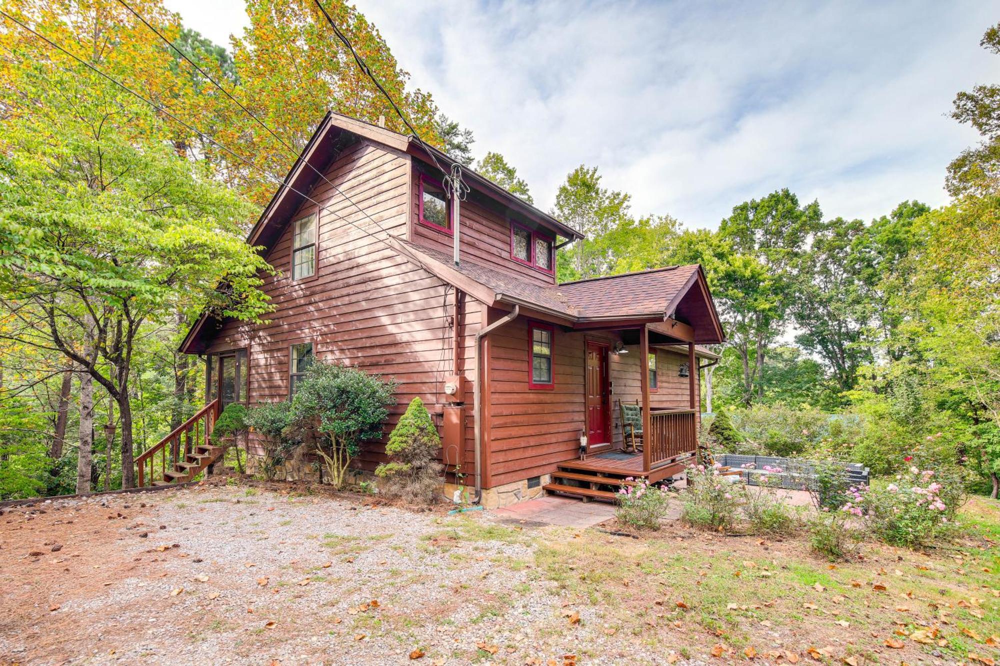 Pet-Friendly Sevierville Rental With Private Hot Tub Zewnętrze zdjęcie