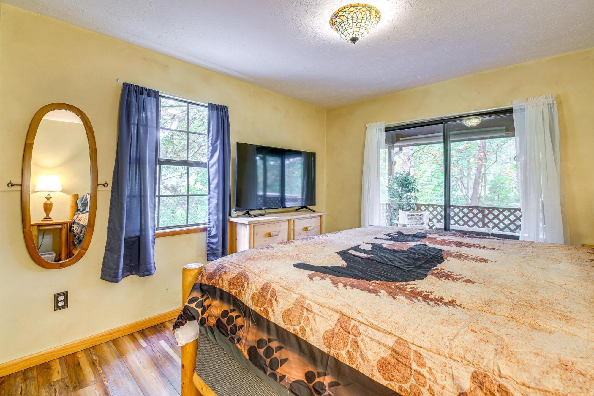 Pet-Friendly Sevierville Rental With Private Hot Tub Zewnętrze zdjęcie